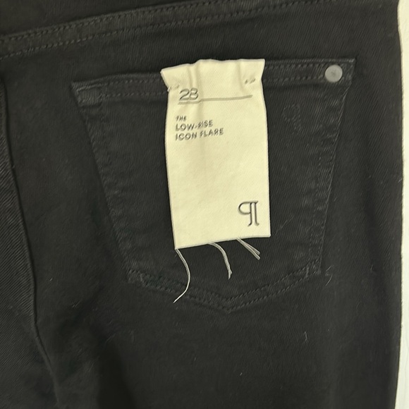 NWT Pilcro low-rise Icon flare black jeans 28 - Picture 3 of 8